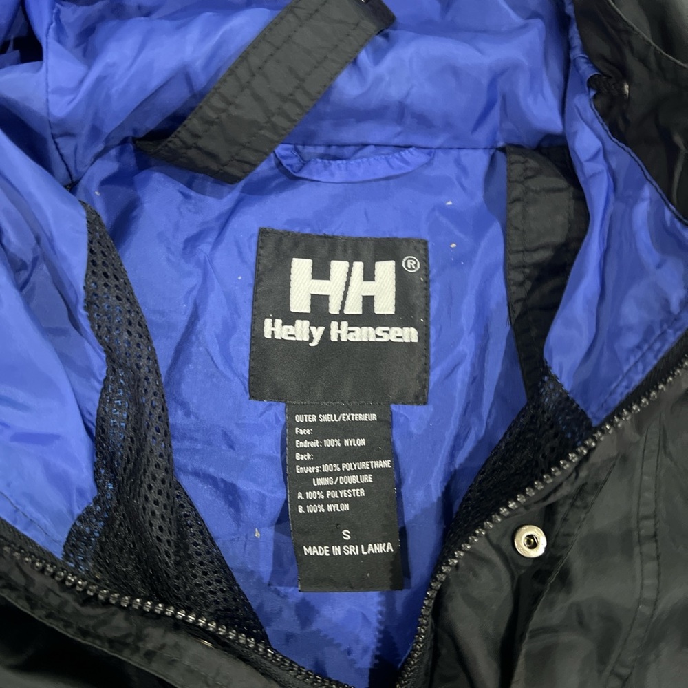 Helly Hansen Black Jacket with Blue Lining Hood - Picture 2 of 4